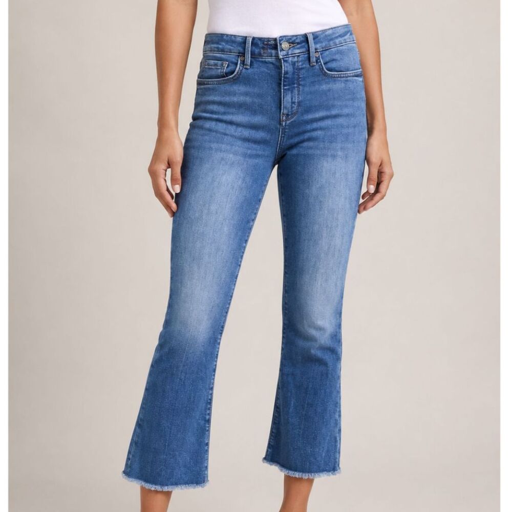 NYDJ Raw Hem Flare Cropped Jeans Light Wash Size 2